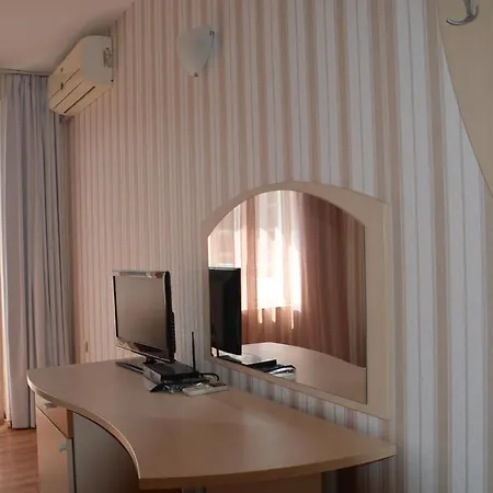 Hotel Sania 2*